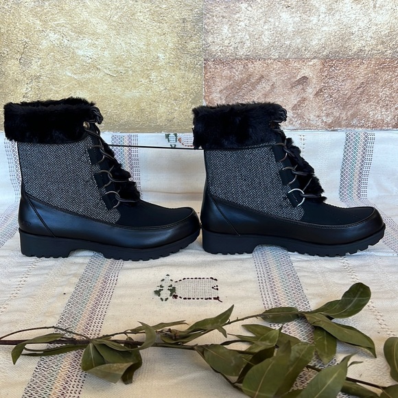 🖤 NEW JBU Lace Up Mid-Calf Winter & Cold Weather Boots — Women’s Size 8 🖤 - Picture 4 of 17